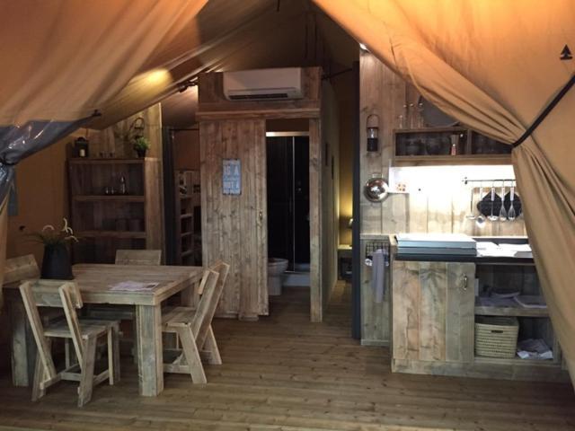 Site De Gorge Vent Campsite 3*